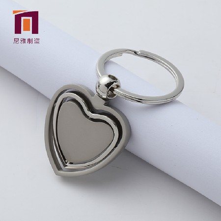 愛心旋轉(zhuǎn)金屬鑰匙扣 創(chuàng)意禮品汽車掛件心形圖案鑰匙扣